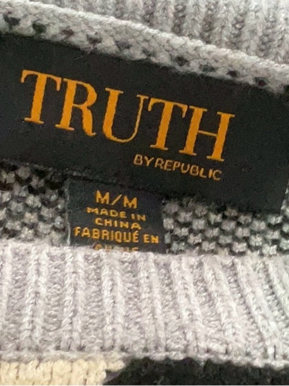 Gorgeous Truth By Republic Geometric/ Argyle Sweater - Picture 5 of 6